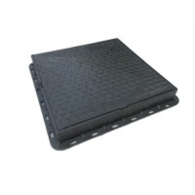 Люк КВАДРАТНИЙ полімерпіщаний із замком чорний 650