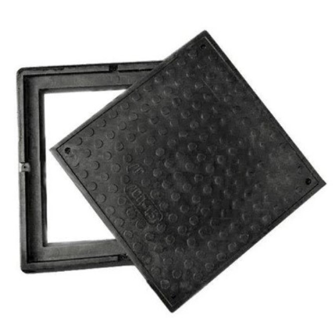 Люк КВАДРАТНИЙ полімерпіщаний 400*450 чорний (1,5т) 