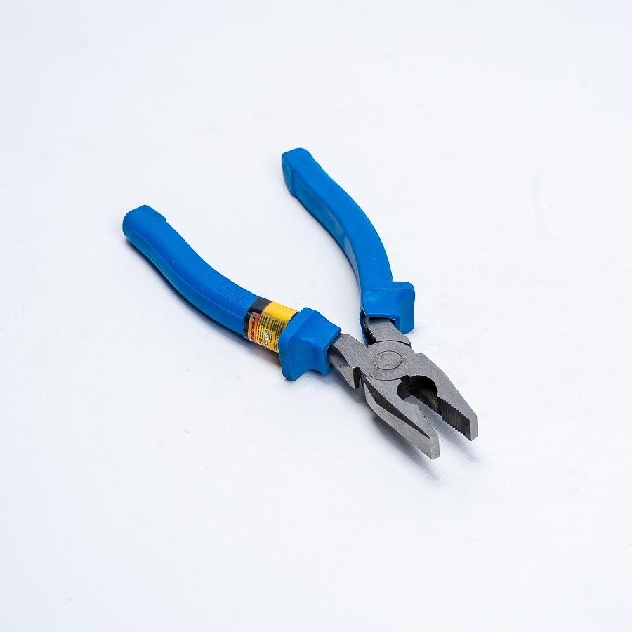 Плоскогубці 160 мм НТ-0101