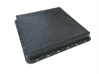 Люк КВАДРАТНИЙ полімерпіщаний без замка чорний 600*600 до 1,5т